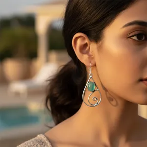 Boucles d'oreilles en argent sterling en forme de goutte d'eau avec pierre turquoise, style bohème, pour femmes, à porter au quotidien - Product Image 2