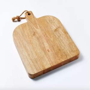 Tabla de Cortar Ancha de Madera AXIOM, Ecológica, 1.5 cm de Grosor, Tamaño Personalizable, Gran Estabilidad para Cortar Verduras Grandes - Product Image 1