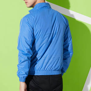 Veste de fitness pour homme pour l'hiver Technologie évacuant l'humidité et panneaux extensibles pour le confort et le mouvement - Product Image 3