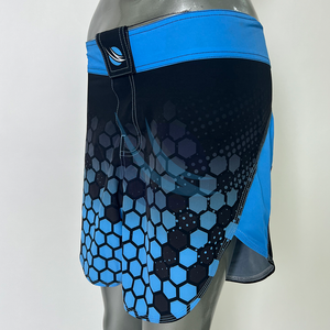 Shorts de Entrenamiento de Artes Marciales Mixtas (MMA) para Mujer, Hidroligeros, Transpirables, de Secado Rápido, Elásticos, Ligeros y Personalizables - Product Image 2