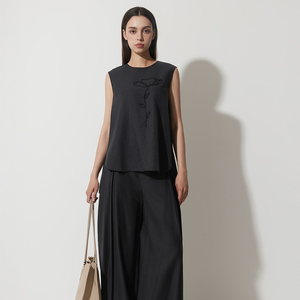 Chemise sans manches en lin de luxe pour femmes longueur régulière Style doux motif solide décoration en pierre - Product Image 2