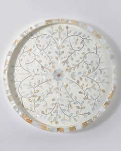 Plateau de service de luxe en nacre fait à la main avec finition polie parfait pour les maisons élégantes et les présentoirs de table - Product Image 1