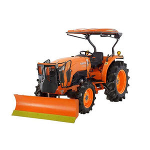 รถแทรกเตอร์ L4018 Kubota มือสองเชื่อถือได้40HP รุ่นดีเซลการส่งผ่านที่ราบรื่นและสภาพดีเยี่ยม - Product Image 4
