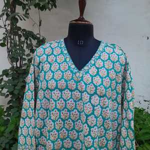 ชุดเดรสผ้าฝ้ายพิมพ์ลายคุณภาพสูง คอวี แขนยาว มีกระเป๋า ทรงตรงยาว สไตล์ลำลอง เสื้อผ้าผู้หญิง - Product Image 1