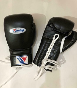 Guantes de boxeo ganadores personalizados de alta calidad cuero de vaca original también con logotipo personalizado y todos los colores y onzas disponibles - Product Image 1