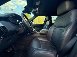 Land Rover Range Rover Sport P400 Dynamic SE 2024 Usado en Excelentes Condiciones - Product Image 3