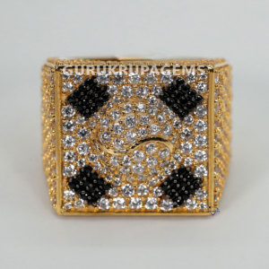 แหวนฮิปฮอปออกทำจากเพชรสีดำและสีขาวสว่างสดใสมีดีไซน์ที่เป็นเอกลักษณ์925จากดีไซเนอร์ - Product Image 1