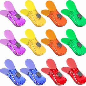 Clips Magnéticos para Bolsas, Juego de 6 Colores, 12 Imanes de Plástico para Refrigerador, Clips Multiusos para Bolsas de Alimentos - Product Image 5
