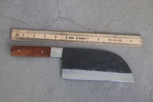 Couteau de chasse en acier au carbone haut de gamme avec manche en bois Couteau de chasse médiéval forgé à la main personnalisé - Product Image 4