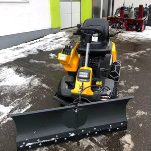 Stiga Park Pro 900AWX Tondeuse à pont avant Balayeuse à neige avec moteur inclus Jaune Garantie 3 ans Fabriqué en Autriche - Product Image 1