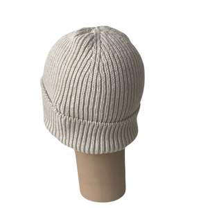 Gorro de punto personalizado acrílico Slouchy Ski Beanie, gorros con logotipo de etiqueta tejida privada, gorro de invierno con calavera de pescador Stone - Product Image 2