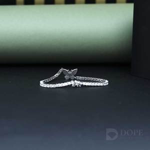 Pulsera de diamantes con diseño de mariposa para mujer en plata de ley 925 con diseño exclusivo y para regalo de cumpleaños - Product Image 6