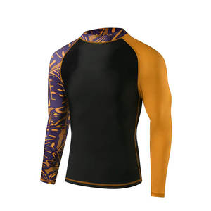 Camiseta de Protección Solar Transpirable de Alta Resistencia para Entrenamiento de BJJ, MMA y Fitness, Protección UV UPF50+, Unisex - Product Image 3
