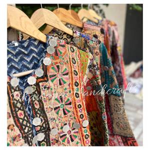 เสื้อแจ็คเก็ตบันจารา, เสื้อแจ็คเก็ตปักมือสไตล์อินเดีย, เสื้อแจ็คเก็ตงานปะติด, เสื้อแจ็คเก็ตผู้หญิง, เสื้อแจ็คเก็ตงานปักด้ายฝ้ายสไตล์โบฮีเมียน - Product Image 4