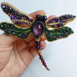 Broches con cuentas Broche de diseñador hecho a mano. Accesorios de alta calidad. Broche de diseño único. El mejor regalo para baby shower. - Product Image 2