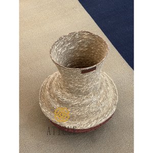 Maceta Decorativa Artesanal ATICUE de 8x15 Pulgadas con Forma de Surahi, Cesta Multiusos para Plantas - Product Image 5