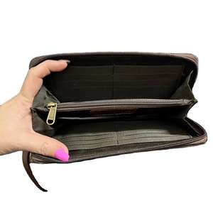 Sac de bureau pour femme en cuir véritable, design bohème rayé, fermeture éclair, compartiments organisateurs, fait main, 5,75 x 4,5 pouces - Product Image 2