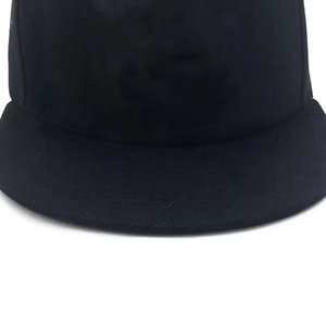 Casquette de baseball classique personnalisée à 7 panneaux, logo brodé hip hop en polyester coton imperméable et à la mode pour la performance - Product Image 2