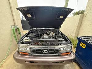 Lexus LX 450 de 1997, occasion, sans réserve, 2 propriétaires, 4,5 litres, 6 cylindres, différentiels à triple blocage - Product Image 6