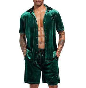 Respirant OEM personnalisé hommes velours couleur unie polo et short ensemble deux pièces correspondant tenue à manches courtes survêtements décontractés - Product Image 1