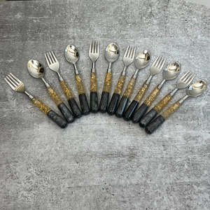 Ensemble de couverts 12 pièces en acier inoxydable avec incrustations dorées et manche en résine, vaisselle de luxe pour les fêtes, passe au lave-vaisselle - Product Image 1