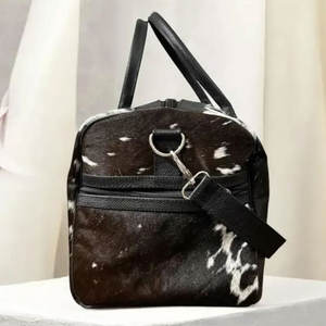 กระเป๋าหนังวัวทรงดัฟเฟิลแบบมีปกตั้ง ระบายอากาศได้ดี สำหรับผู้ชาย รุ่นใหม่ล่าสุด กระเป๋าหนังวัวทรงดัฟเฟิลแบบซิป สไตล์ลำลองสำหรับผู้ชาย - Product Image 4