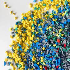 Granulés de caoutchouc EPDM recyclé colorés, qualité moulage par soufflage, poudre haute résistance pour applications d'équipements sportifs (-40°C à -60°C) - Product Image 4