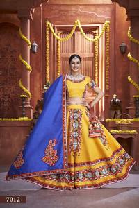 Femmes indiennes Designer Lehenga Blouse Dupatta Ensemble Pakistanais Belle Fête Porter Chaniya Choli Robe - Product Image 2