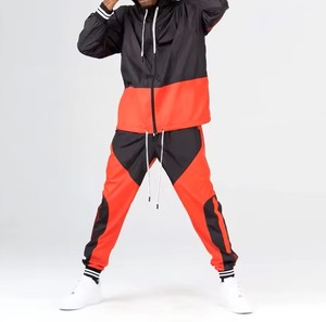 Ensemble de coupe-vent pour hommes de couleurs unies, imprimé écologique, respirant, léger, anti-rides, designs uniques entièrement personnalisés - Product Image 1