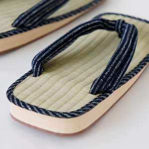 Sandalias Tradicionales Japonesas Tatami Setta Zori, Hechas en Japón - Rayas Negras - Product Image 4