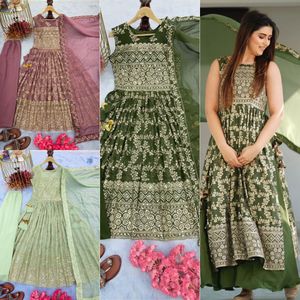 ชุดเดรสสำหรับงานปาร์ตี้ชุดเดรสแฟนซีเย็บพร้อมพร้อมกางเกงผ่าข้างดีไซน์ใหม่ - Product Image 5