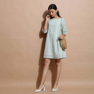 เดรสแม็กซี่คอกลมลายจุดออกแบบได้ตามต้องการคุณภาพสูงจากโรงงานแฟชั่นลูกไม้ประดับเพชรแขนสั้นคุณภาพสูง - Product Image 3