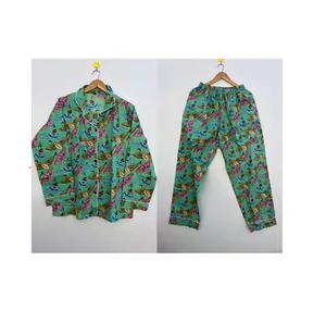 Babydoll romántico ropa de dormir para mujer encaje y tela de malla conjunto de ropa de dormir favorecedor sensual y perfecto para luna de miel - Product Image 1