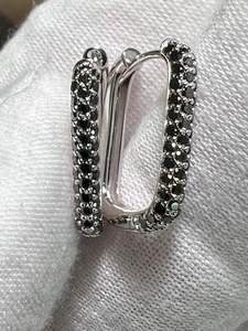 ต่างหูห่วงทรงสี่เหลี่ยมผืนผ้าเพทายสีดำธรรมชาติ April birthstone กุหลาบสีเหลืองสีดำชุบเครื่องประดับทันสมัย - Product Image 5