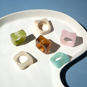 Anillos de Dedo de Resina de Moda, Alta Calidad, Pulidos, para Hombres y Mujeres, Anillo para Usar en Fiestas, Producto Más Vendido - Product Image 2