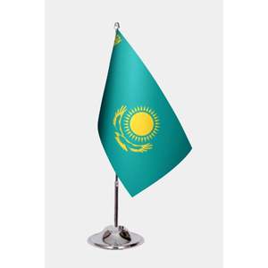 Drapeaux de table du Kazakhstan imprimés numériquement sur tissu avec mât en aluminium - Product Image 1