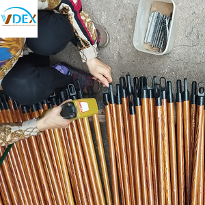 Manche de vadrouille en bois d'eucalyptus avec tête de balai en plastique pelle à poussière et ensemble de balai pour usage domestique - Product Image 4