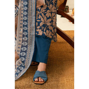 Traje de 3 Piezas para Mujer con Estampado y Cuello Bordado SD-52200 - Product Image 5