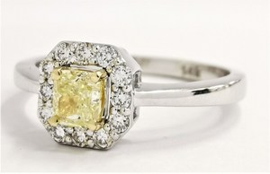 Anillo de Compromiso con Halo de Diamantes de Moissanita Originales, Corte Cojín Amarillo Clásico, Plata 925, para Mujer, Regalo de Cumpleaños para Novia - Product Image 3