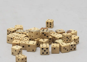 ลูกเต๋ารูปกระดูกควายทำมือพร้อมดีไซน์และขนาด - Product Image 2