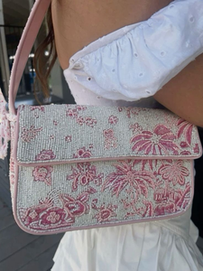 Bolso de Hombro Bordado a Mano Personalizable con Hojas Beige y Azules, Elegante Bolso Bandolera con Cuentas, Patrón Floral Artesanal para Uso Diario - Product Image 1