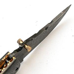 Navaja Plegable de Bolsillo de Acero de Damasco de Grado Industrial Hecha a Mano Personalizada, Soporte OEM, Mango de Madera/Hueso/Resina, Hecho en Pakistán - Product Image 4