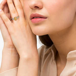 แหวนค็อกเทลผู้หญิงทองคำ 14K สีเหลือง ประดับซิทรินทรงกลมและเพชรแบบฝังหนามเตย น้ำหนัก 1.20 กะรัต ความใสระดับ SI - Product Image 1