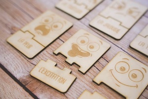 Làm bằng tay mảnh ghép bằng gỗ với một hình chữ nhật mặt cười Đồ chơi bằng gỗ giáo dục cho trẻ em dễ thương cảm xúc bằng gỗ hình dạng. - Product Image 3