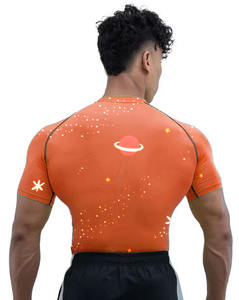 Camisa de entrenamiento de compresión de secado rápido con protección contra sarpullidos de LICRA de media manga para hombre con patrón liso sublimado ajustado para BJJ MMA - Product Image 2