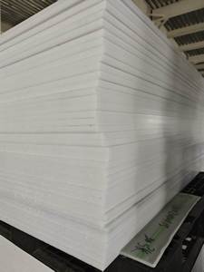 Feuille <span class=keywords><strong>de</strong></span> <span class=keywords><strong>plastique</strong></span> HDPE haute densité <span class=keywords><strong>de</strong></span> 2 à 30 mm d'épaisseur, vierge, résistante à l'usure, pour l'ingénierie industrielle et la <span class=keywords><strong>protection</strong></span> des sols - Product Image 5