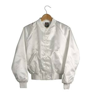 Collage Wear Chaquetas universitarias rojas en blanco personalizadas OEM de alta calidad para hombre - Product Image 2