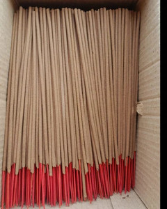 Bâton d'encens naturel Agar brut Batti avec pied rouge non parfumé pour usage religieux Comptage élevé pour spa à usage domestique - Product Image 2