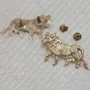 Boucle de ceinture en laiton médiéval antique personnalisable avec alliage et matériau en cuivre Style Pin-Tiger Touch Brand - Product Image 4