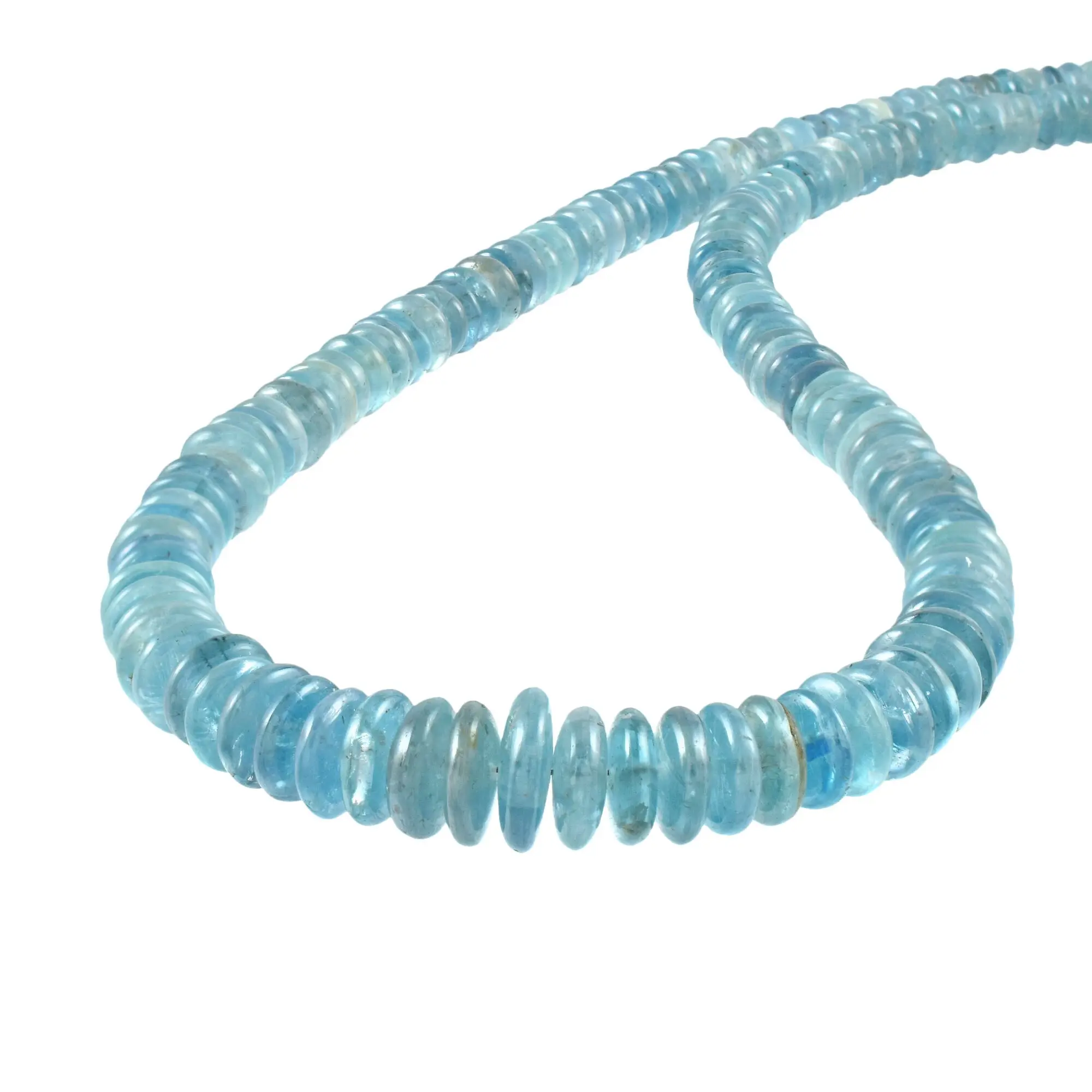 Kyanite naturelle lisse perles rondes couleur bleu clair perles de pierres précieuses bijoux perles femmes cadeau avec chaîne plaque d'or pour elle